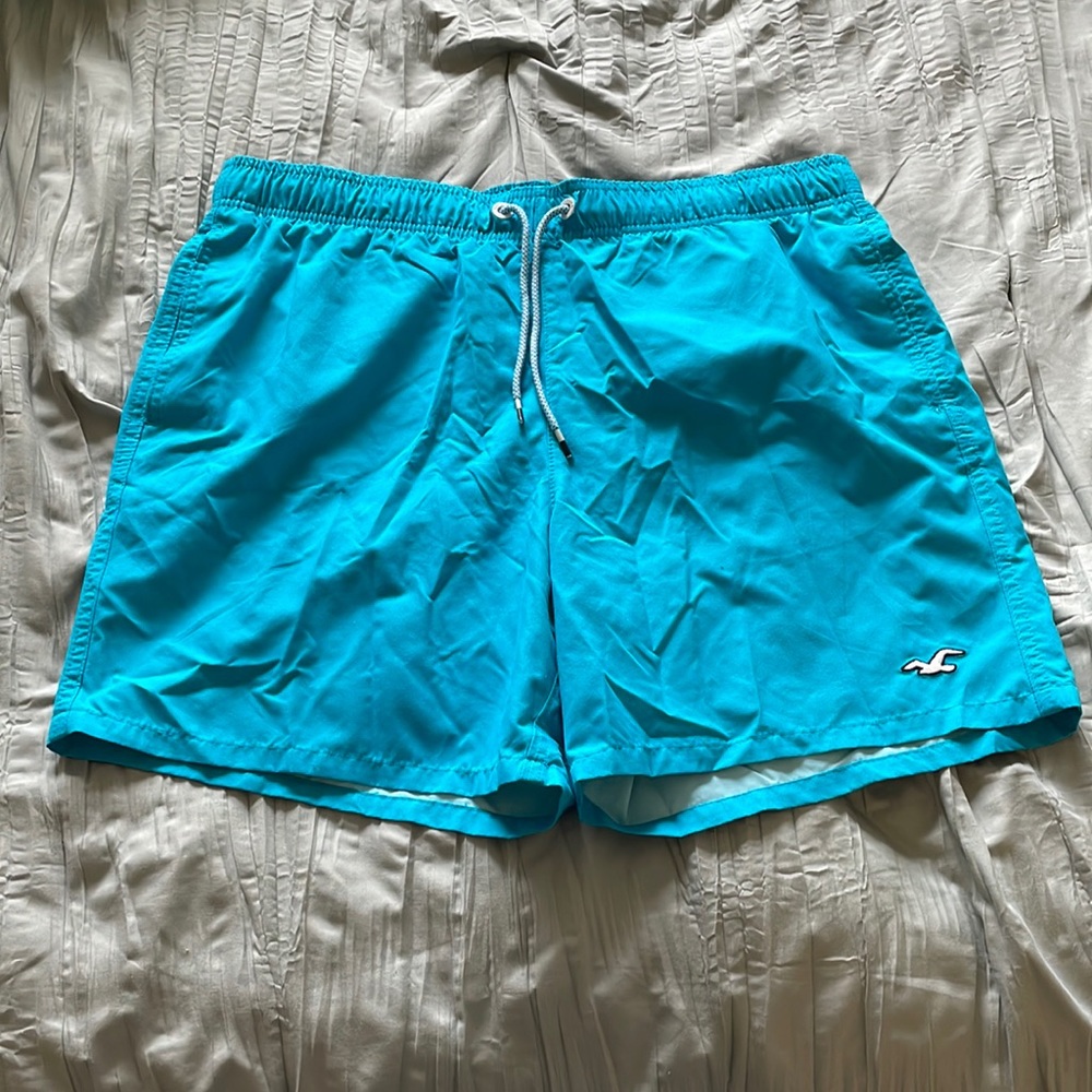 Hollister Guard Fit 5” Swim Trunks